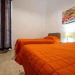 Spacious 3Br Family Apartment I Cot I Walk To Beach * 圣保罗湾城