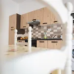 公寓 Spacious 3Br Family Apartment I Cot I Walk To Beach 圣保罗湾城