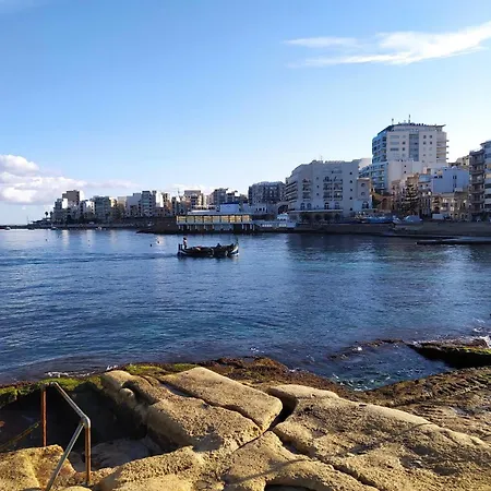 شقة Bugibba Spacious 3br Family I Cot I Walk To
