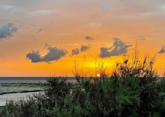 شقة Coastal Charm Spacious 3-bedroom Retreat Steps From The خليج سانت بول