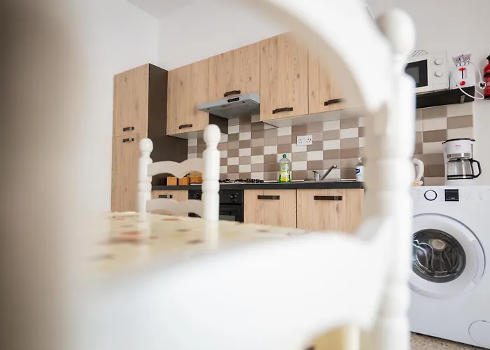 شقة Coastal Charm Spacious 3-bedroom Retreat Steps From The خليج سانت بول