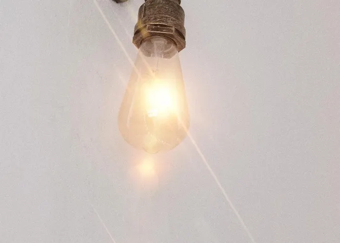 Coastal Charm Spacious 3-bedroom Retreat Steps From The