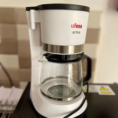 Coastal Charm Spacious 3-bedroom Retreat Steps From The Apartment *